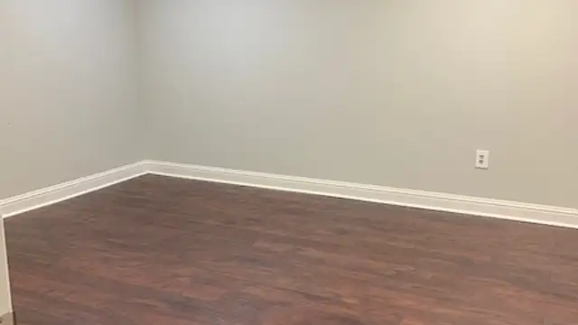 Office Space for Lease thumbnail 4