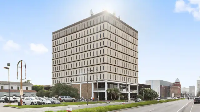 Mid-City Office Space Available thumbnail 5