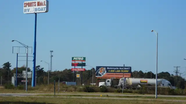 2.2 ACRES FACING I-20 AT INDUSTRIAL EXIT GET ON thumbnail 2