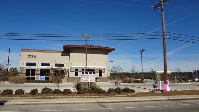 1736 Gause Blvd E thumbnail 3