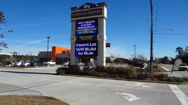 1736 Gause Blvd E thumbnail 4