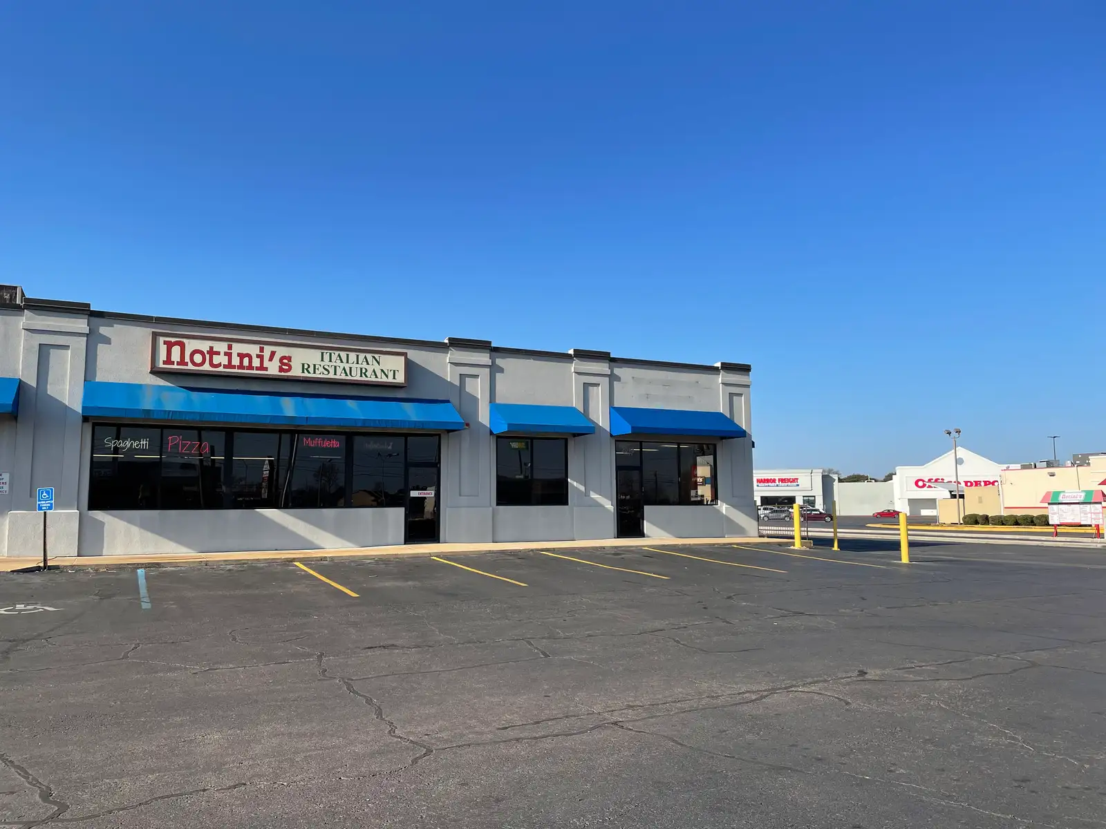 Restaurant Space For Lease - Business Available For Purchase