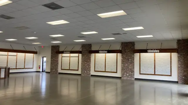 2270 E Main St thumbnail 4