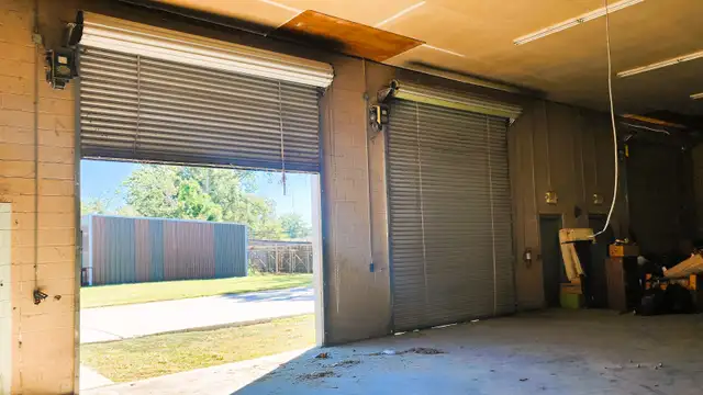 9976 S Choctaw Dr thumbnail 5