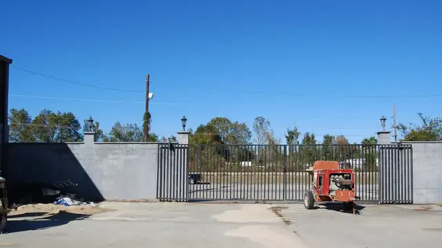 9976 S Choctaw Dr thumbnail 4