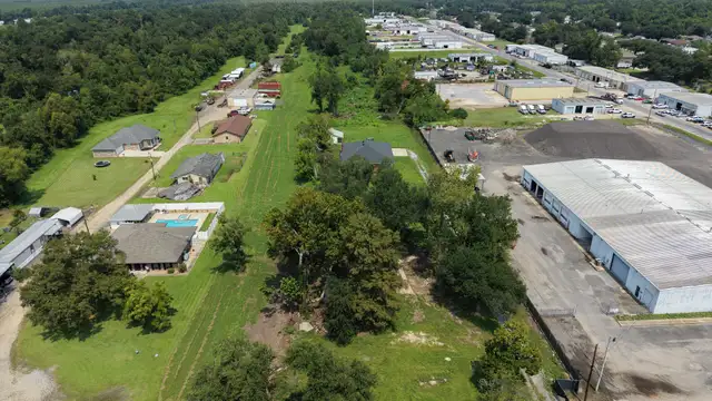 DEVELOPMENT OPPORTUNITY | 67.70 ACRES WITH AIRLINE HIGHWAY FRONTAGE thumbnail 3