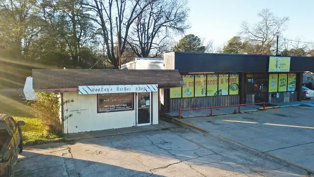 4331 Sterlington Rd thumbnail 2
