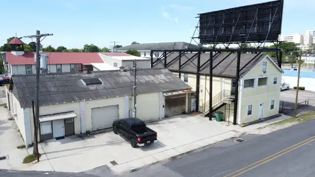 100 Cicero St thumbnail 4