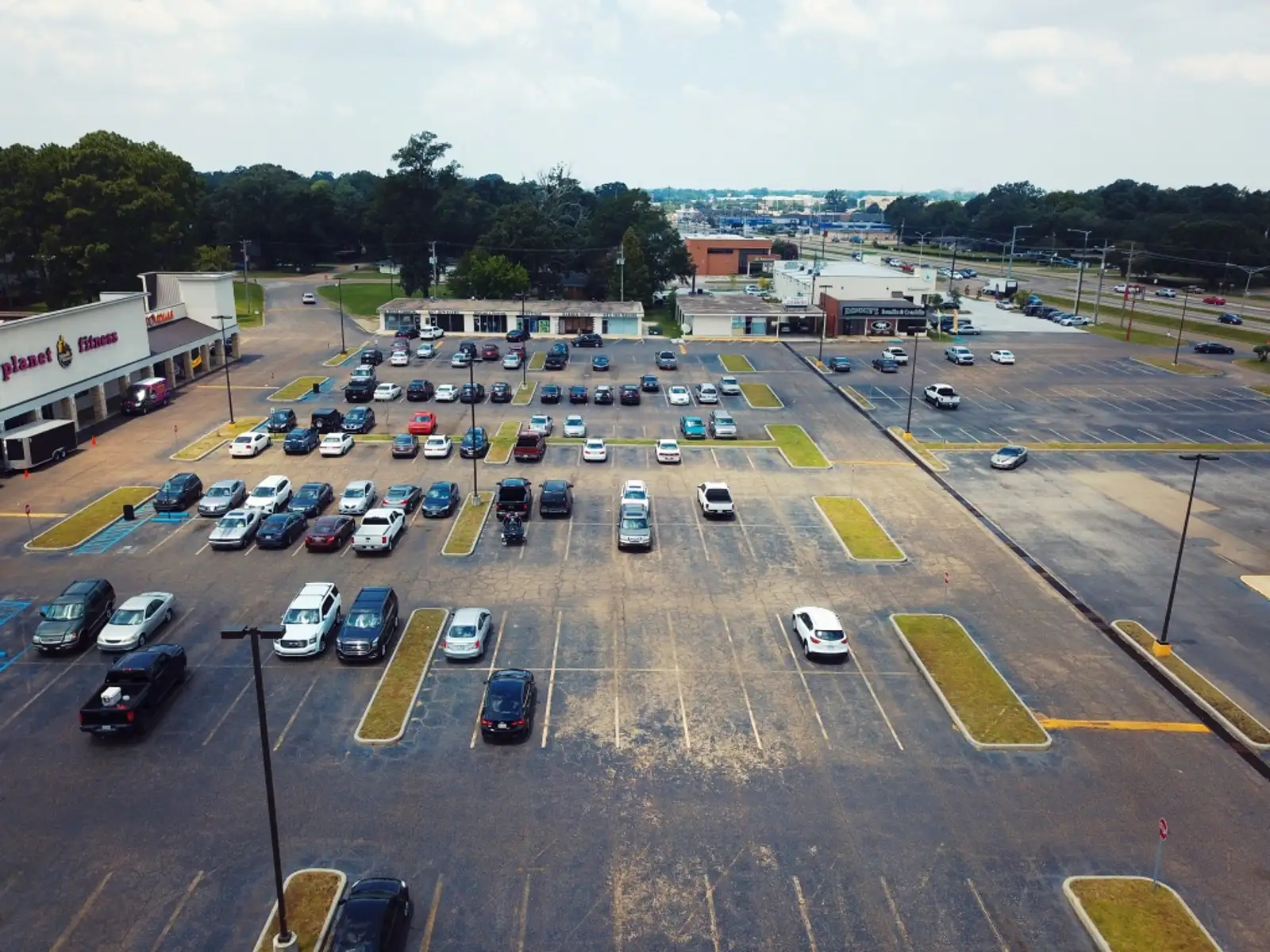 Broadmoor Shopping Center image 13