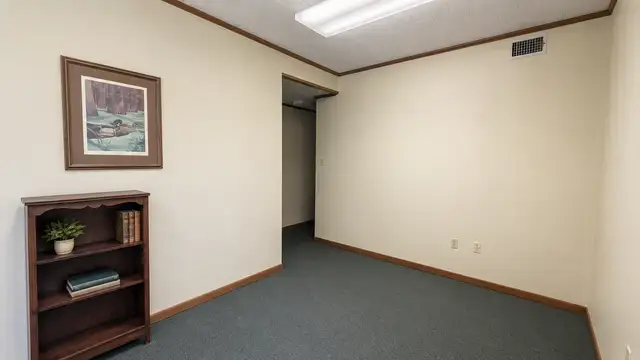 2223 Quail Run Dr Suite C-1 thumbnail 4