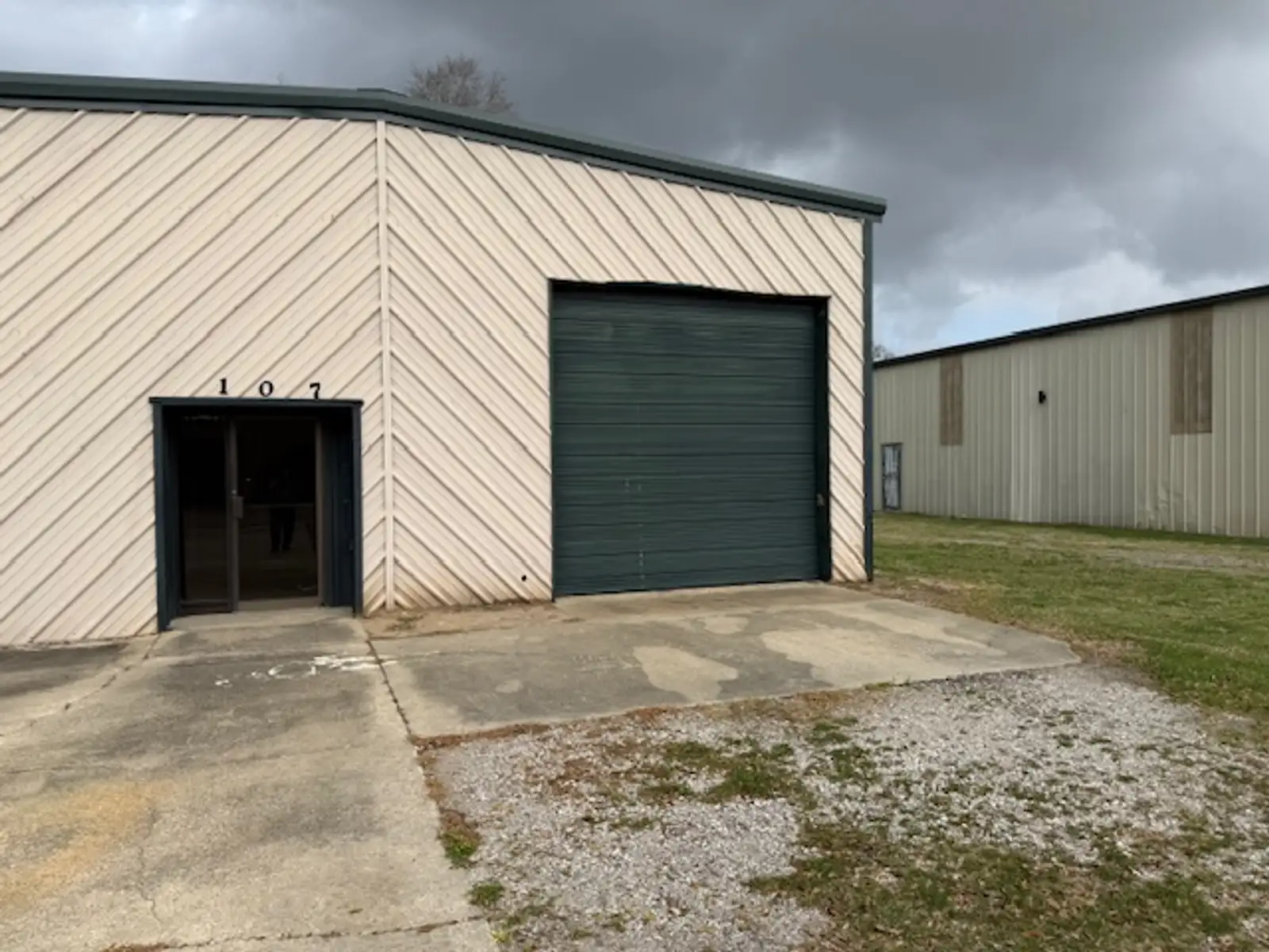 107 Pine Park Dr
