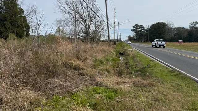 4.63 Acres on Ridge Rd thumbnail 2