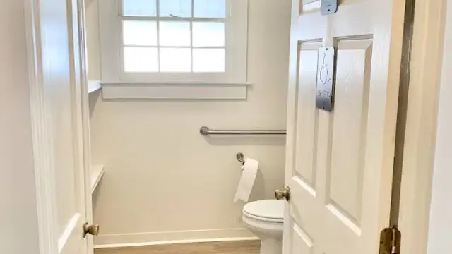 Move In Ready Office Space For Lease in Metairie thumbnail 4