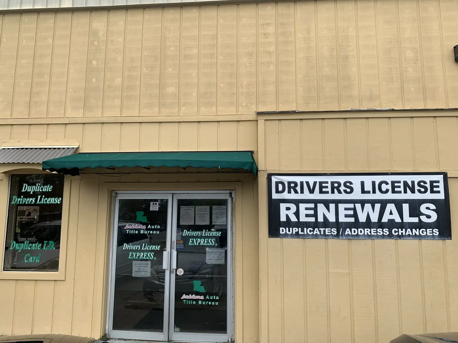 1705 N Causeway Blvd image 2