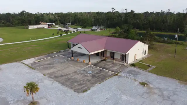 8000 Frontage Rd thumbnail 2