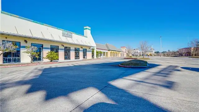 1000 Caruso Blvd Unit 177 thumbnail 4