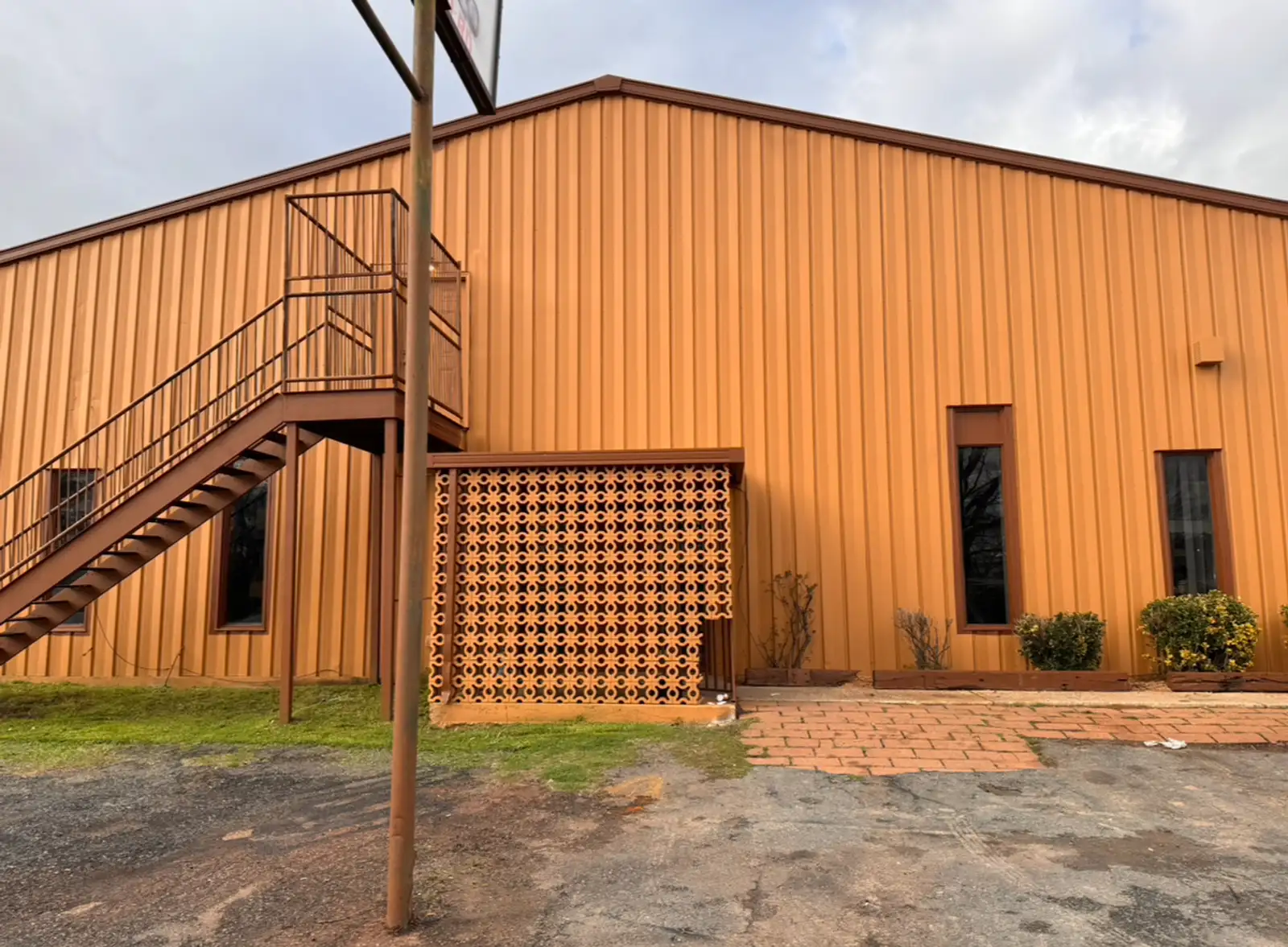 Large Industrial building