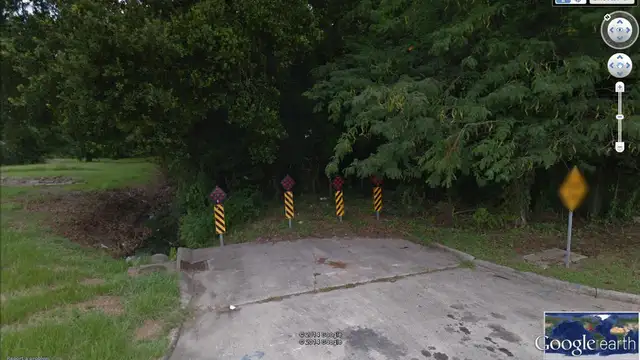 Meadows Dr thumbnail 2