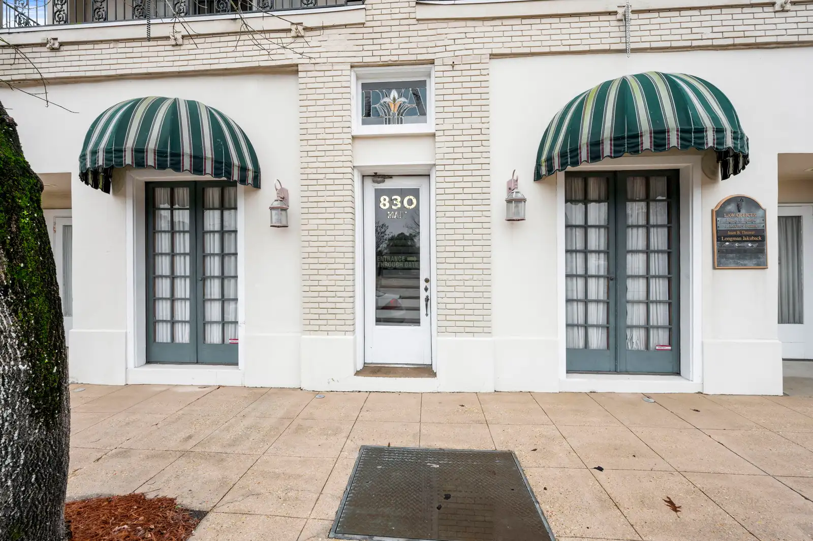 830 Main St image 38