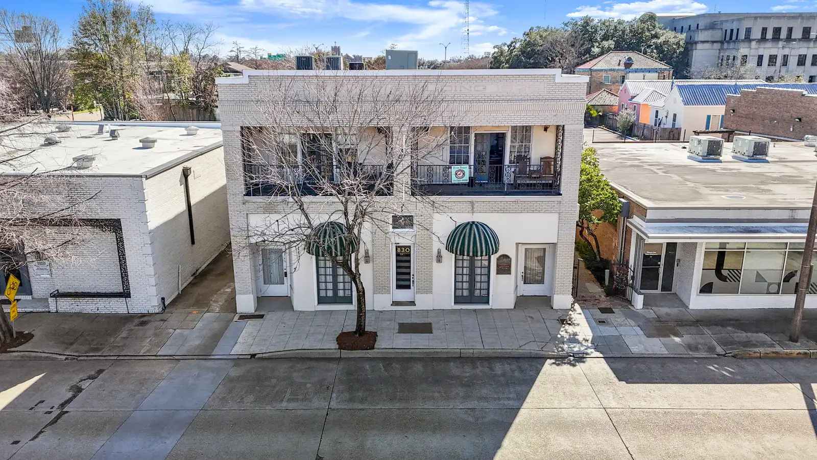 830 Main St image 24
