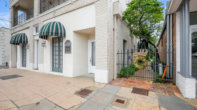 830 Main St thumbnail 2