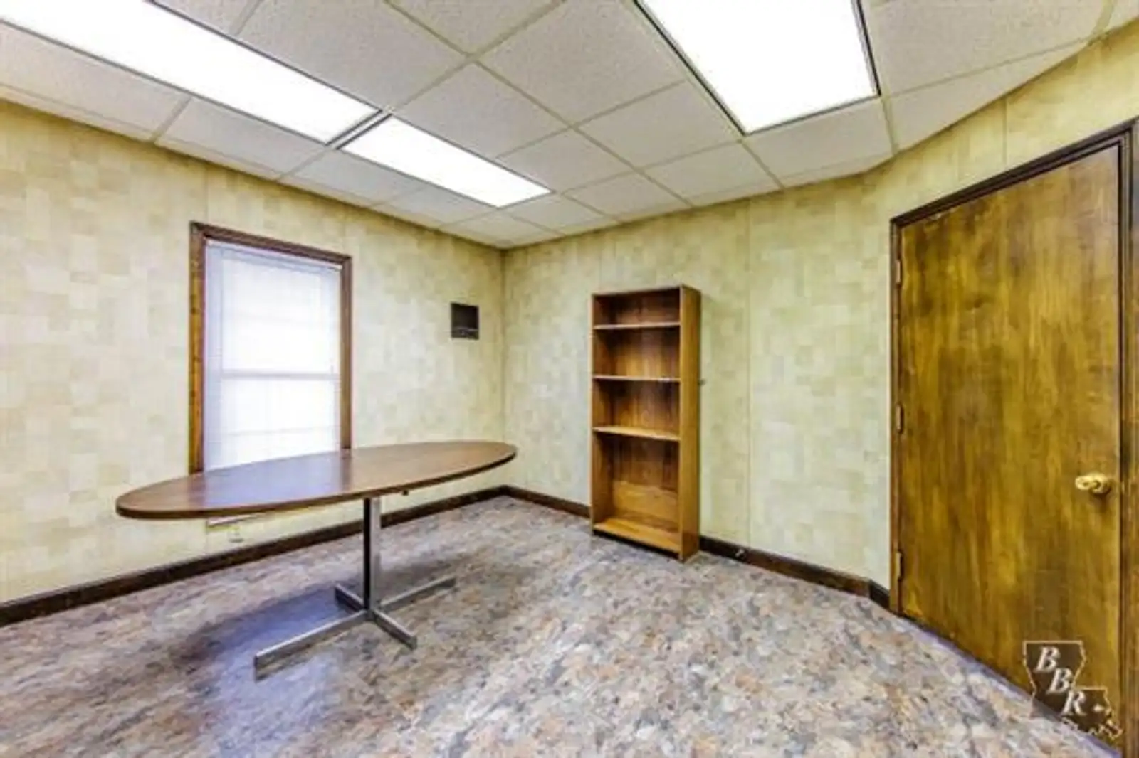 Professional Office Space image 5