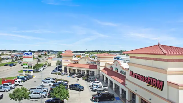 Siegen Place Shopping Center thumbnail 4