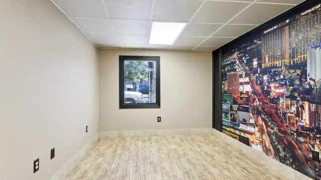 209 N Broad St thumbnail 5