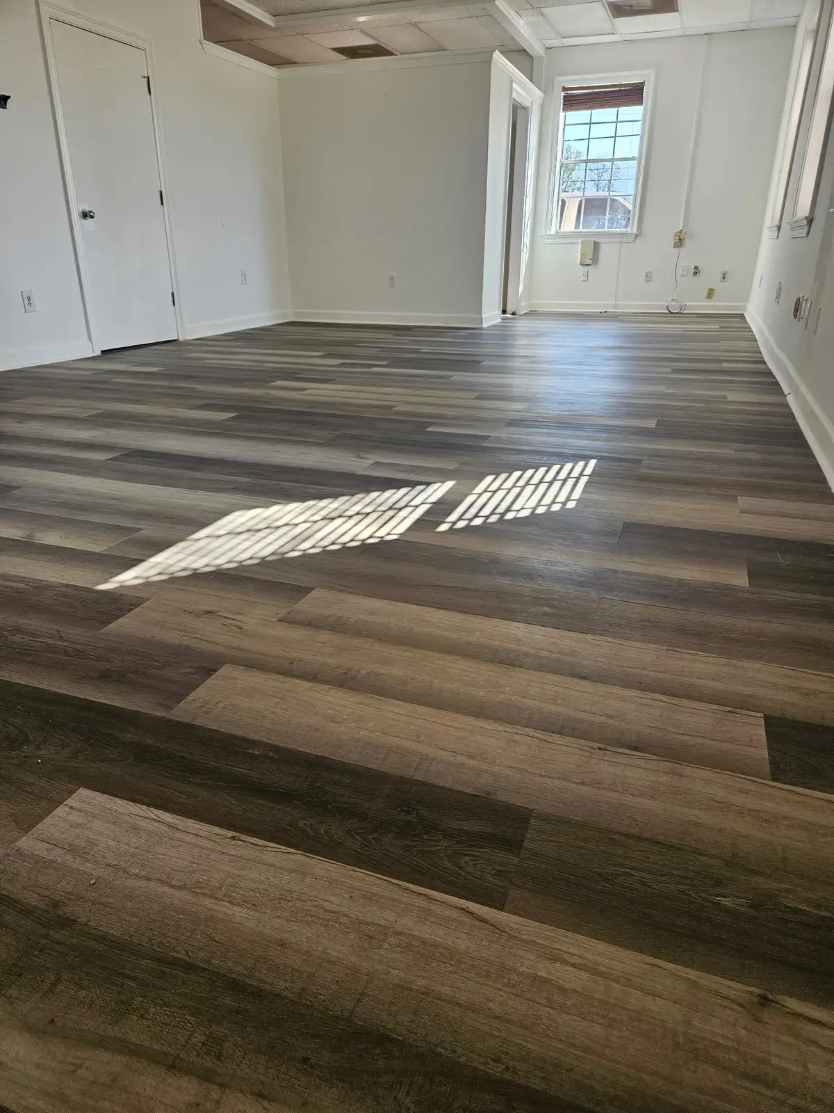 A104 - Highly Visible Office Space in Kenner