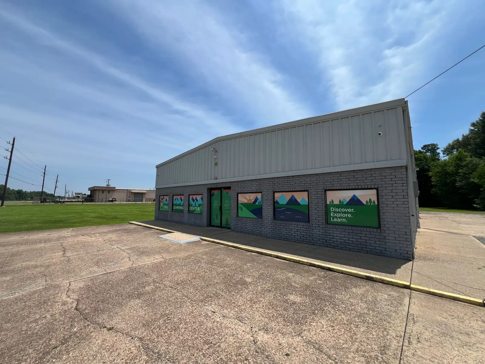 Multi-Use Building & Land on Mansfield