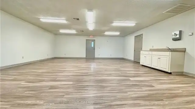 Suite C image