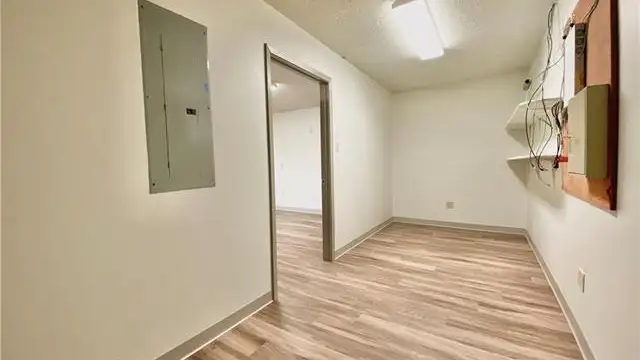 Suite C - Office Space w/ Hwy. Frontage; 42,562 VPD thumbnail 5