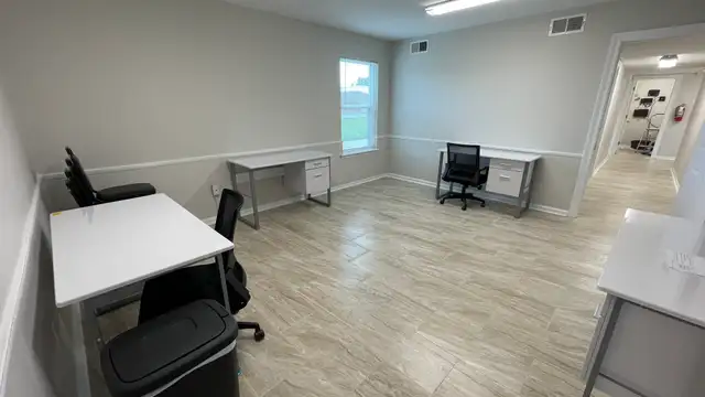 Suite 100 - Office Suites in Shenandoah Professional Plaza thumbnail 2