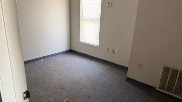 6630 Exchequer Dr thumbnail 5