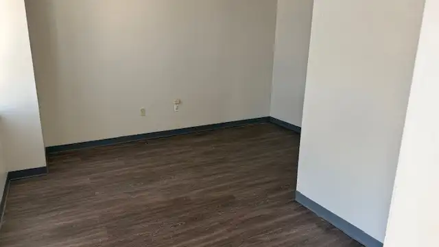 6630 Exchequer Dr thumbnail 2