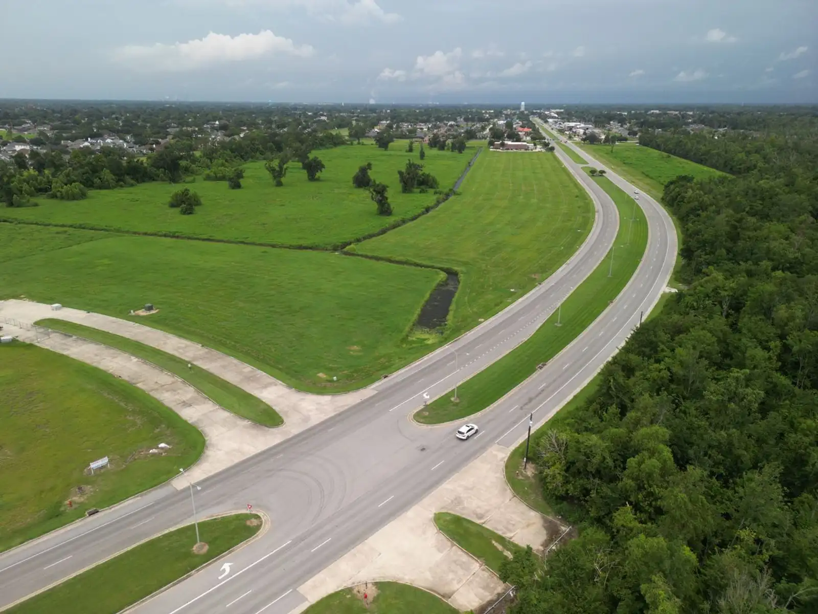 High Traffic Development Site 815-824 image 4