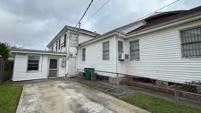 Former Convent & Parish Life Center thumbnail 4