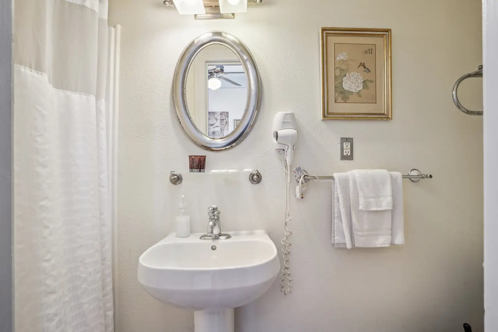 Full Service B&B in the Marigny image 16
