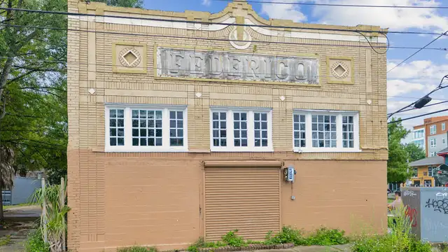 1501 Oretha Castle Haley Blvd ~ MU-2 Zoning w/Parking thumbnail 2