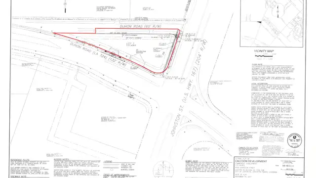 Signalized Corner Johnston Street thumbnail 5