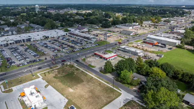 Hard Corner on Johnston Street for Sale thumbnail 4