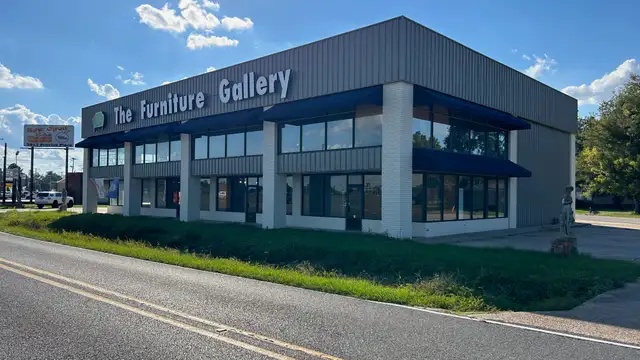 2 Story Building For Lease thumbnail 5