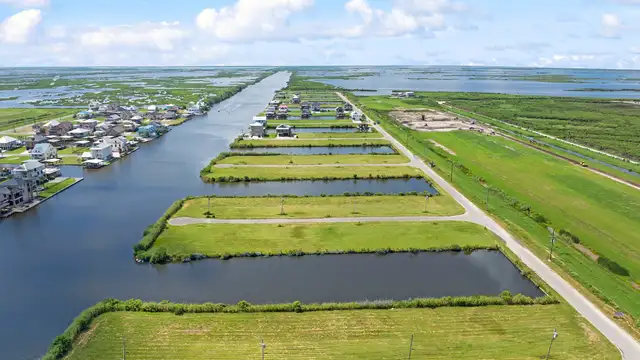 106 Waterfront Lots in Myrtle Grove; Bulk Sale thumbnail 3