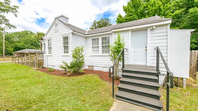 2661 Murray St thumbnail 4