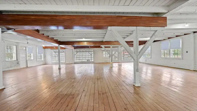 View image 9