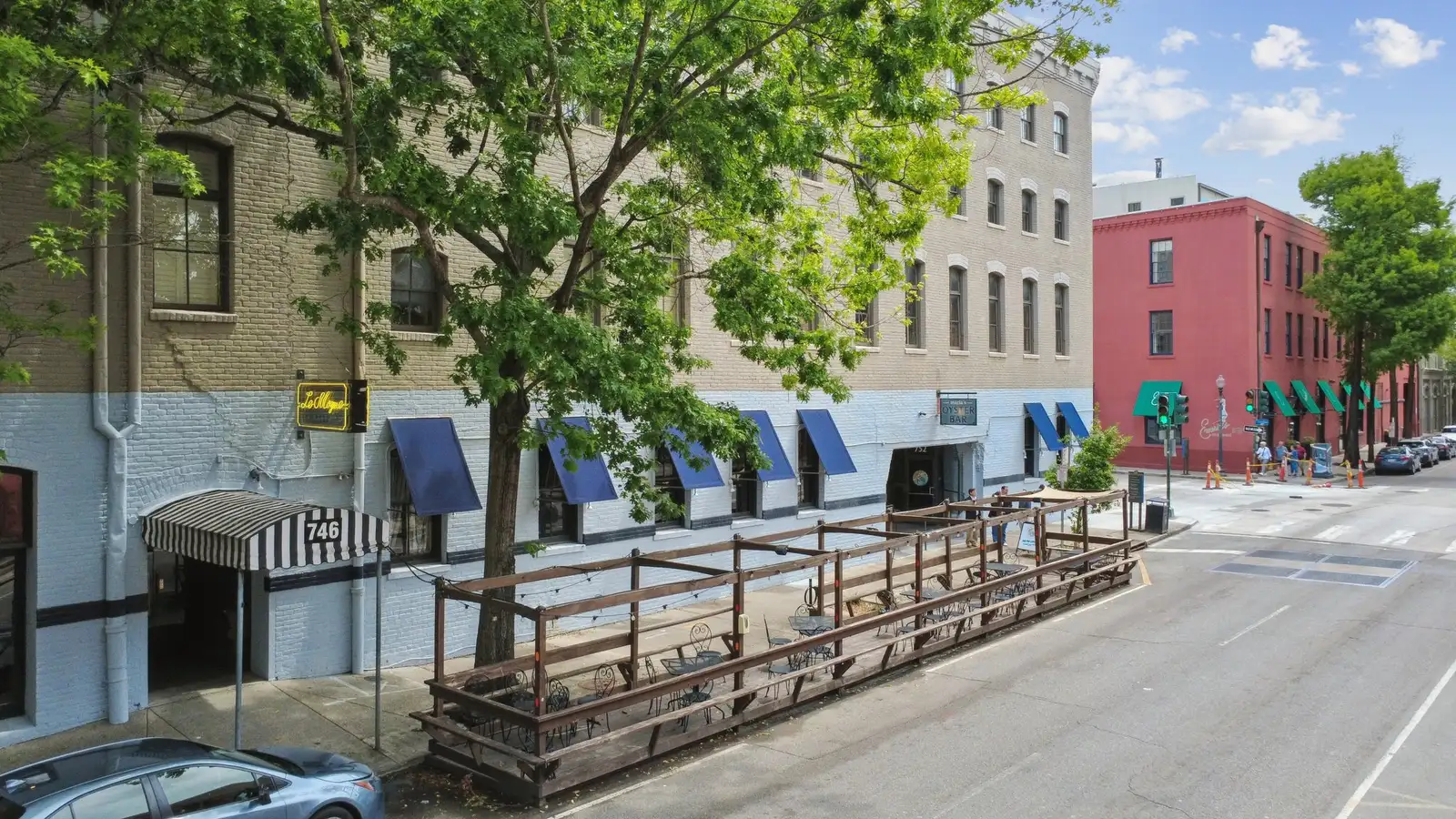 746 Tchoupitoulas St image 22