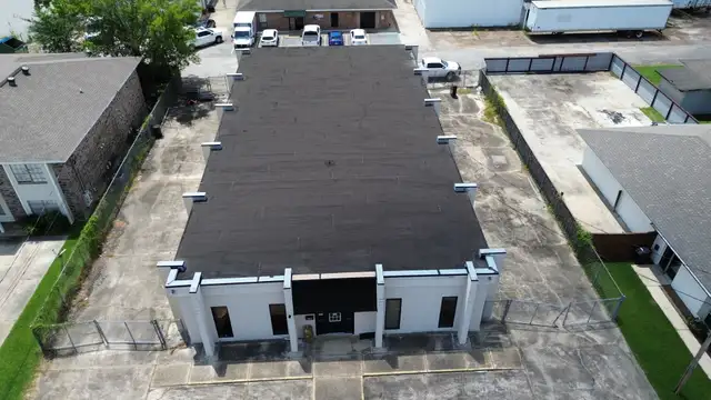 Office/Warehouse for Lease thumbnail 2