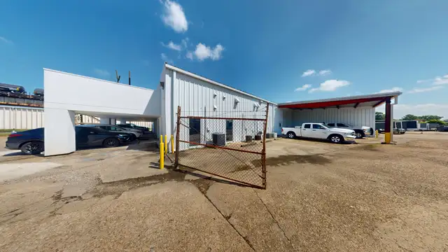759 Hill St thumbnail 3
