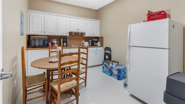 View image 8