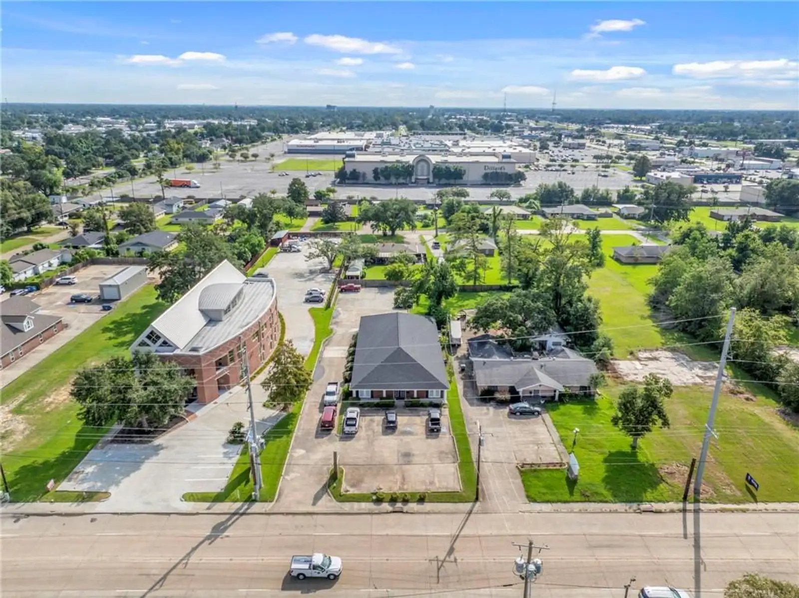Commercial Office Building image 14